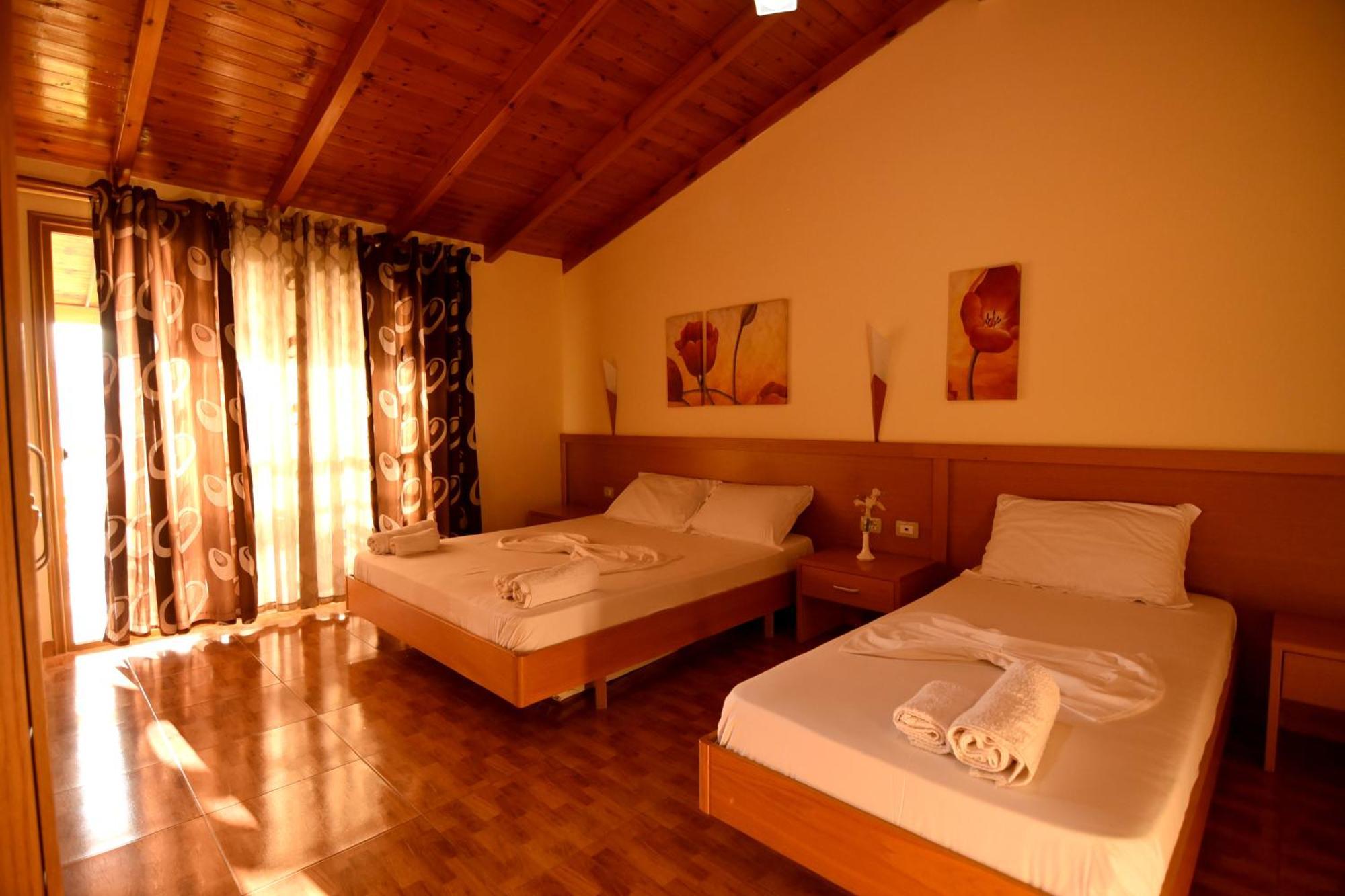 Hotel Ramosaco, Radhime, Vlore Luaran gambar