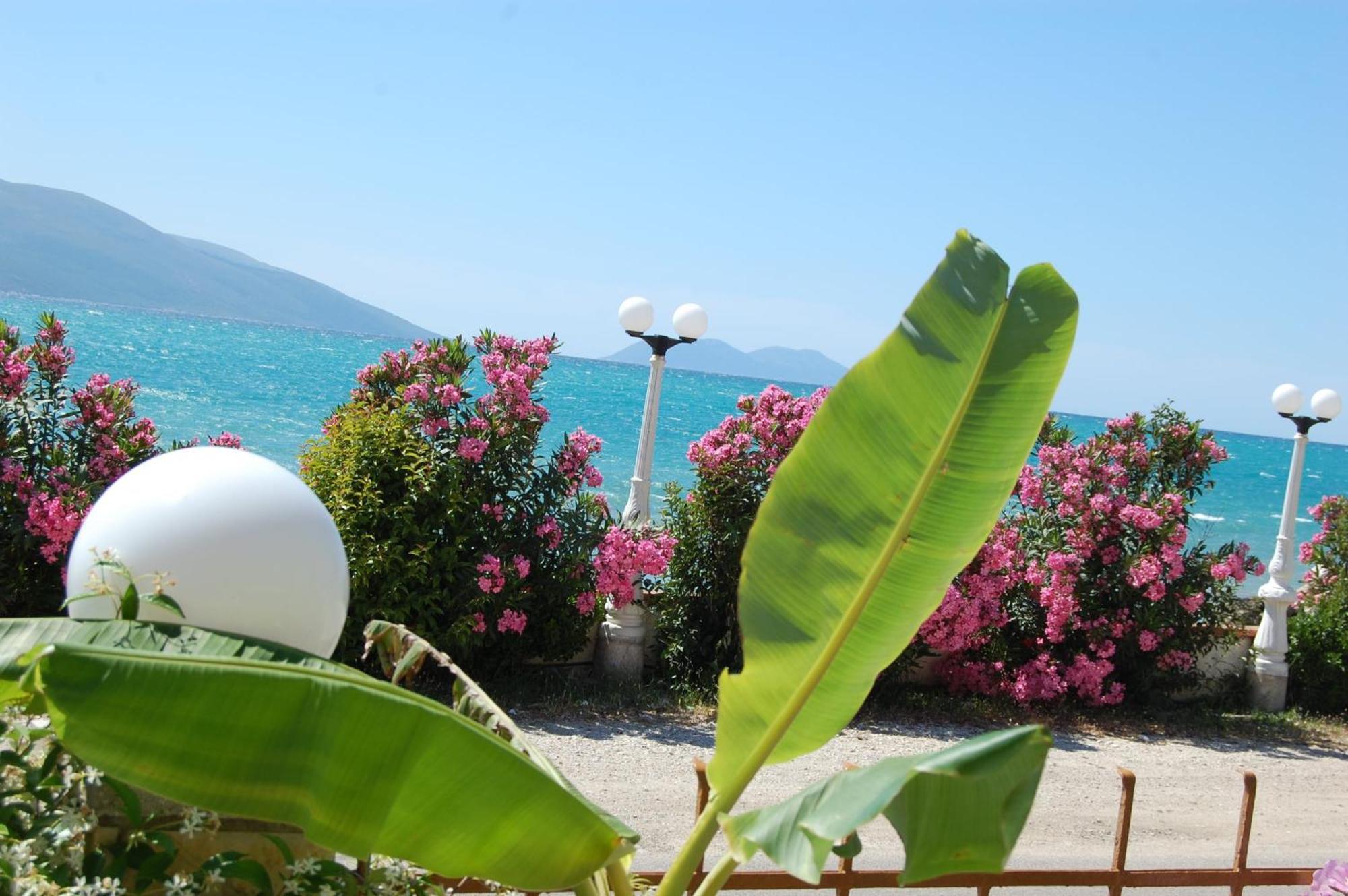 Hotel Ramosaco, Radhime, Vlore Luaran gambar